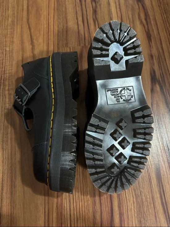 Dr. Martens Platform Mary Janes - Picture 3 of 5